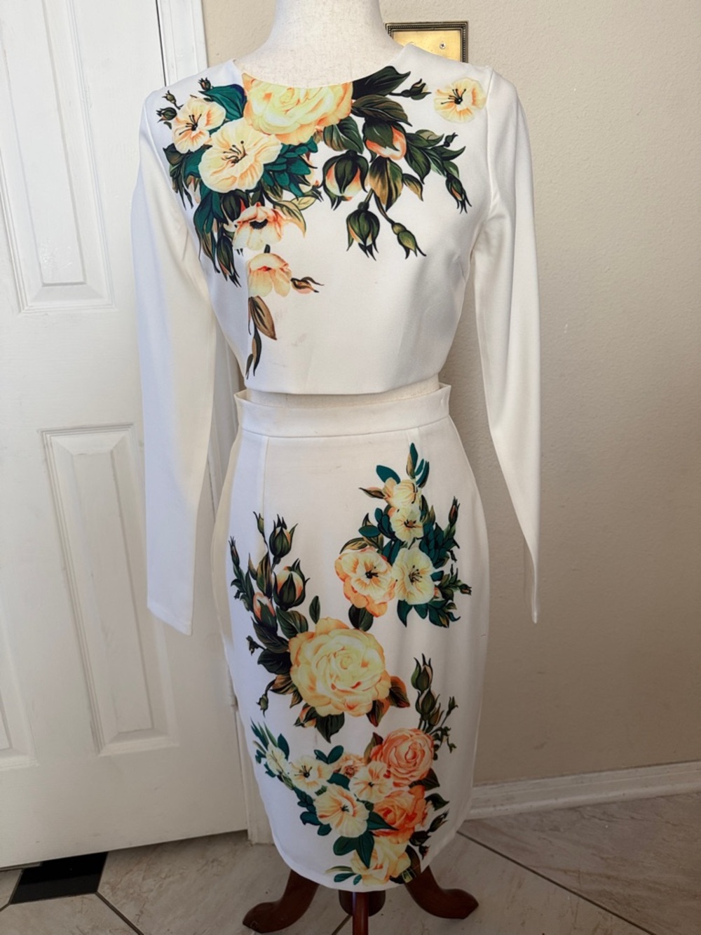 White Backless Floral Sheath Dress with Yellow Rose Print